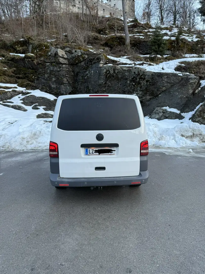 Volkswagen T5 Transporter 2,0TDI 4Motion Weiß - 2