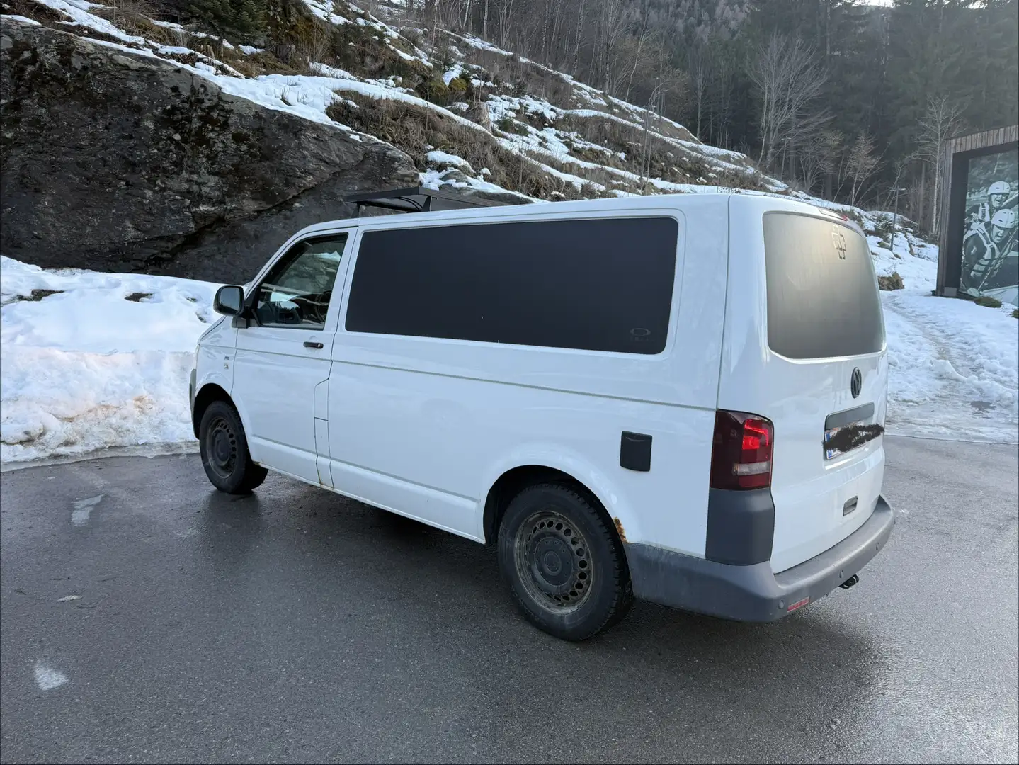 Volkswagen T5 Transporter 2,0TDI 4Motion Weiß - 1