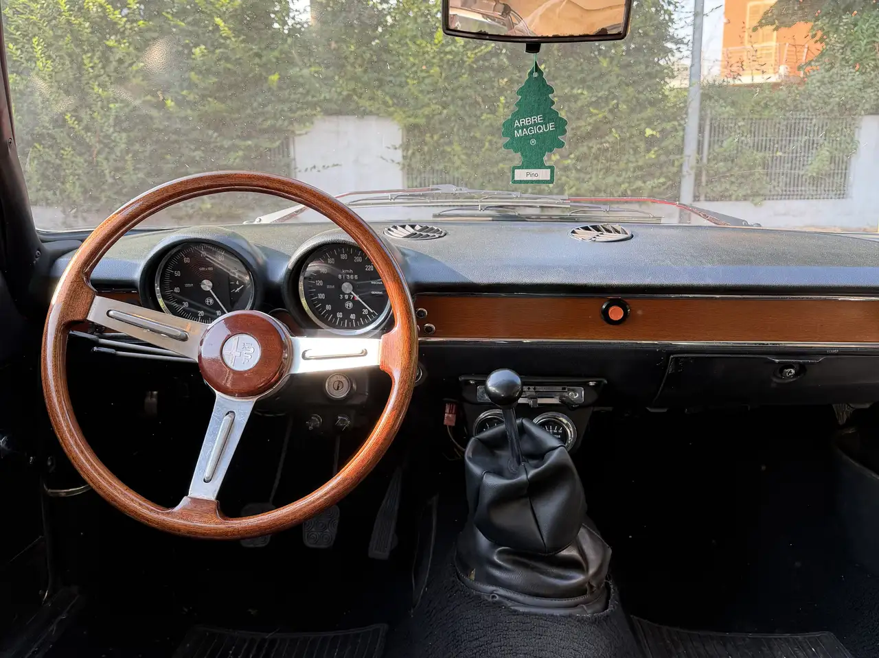Alfa Romeo GT 1300 Junior, foto 4