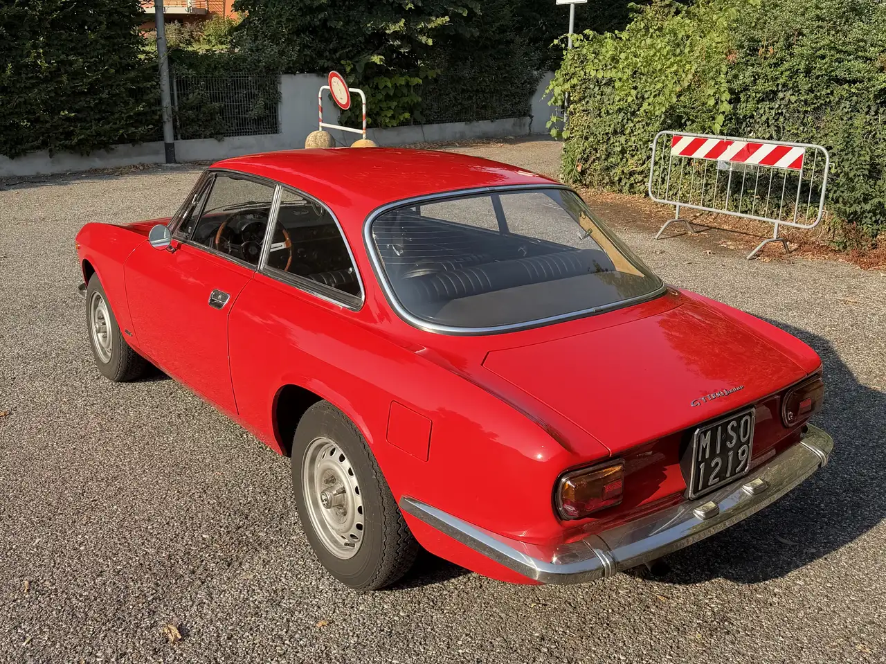 Alfa Romeo GT 1300 Junior, foto 2