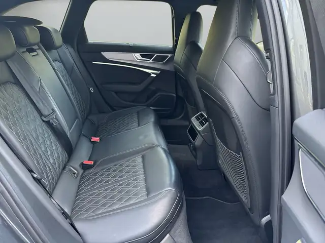 Audi A6 view 13