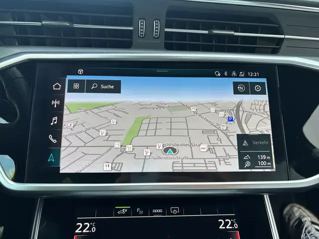 Audi A6 view 11
