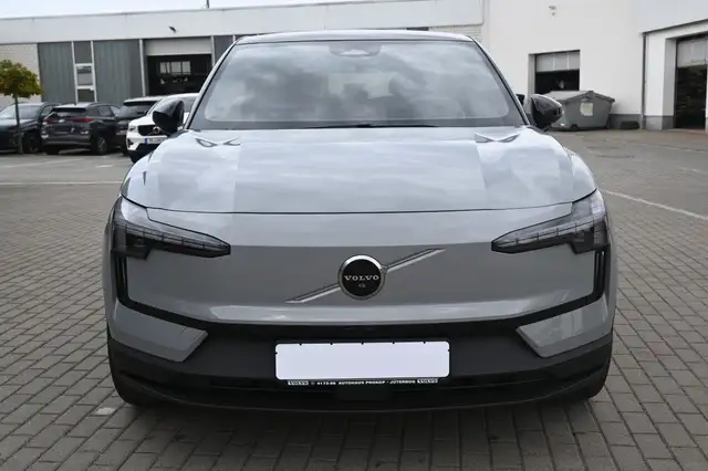 Volvo Ex30 view 8