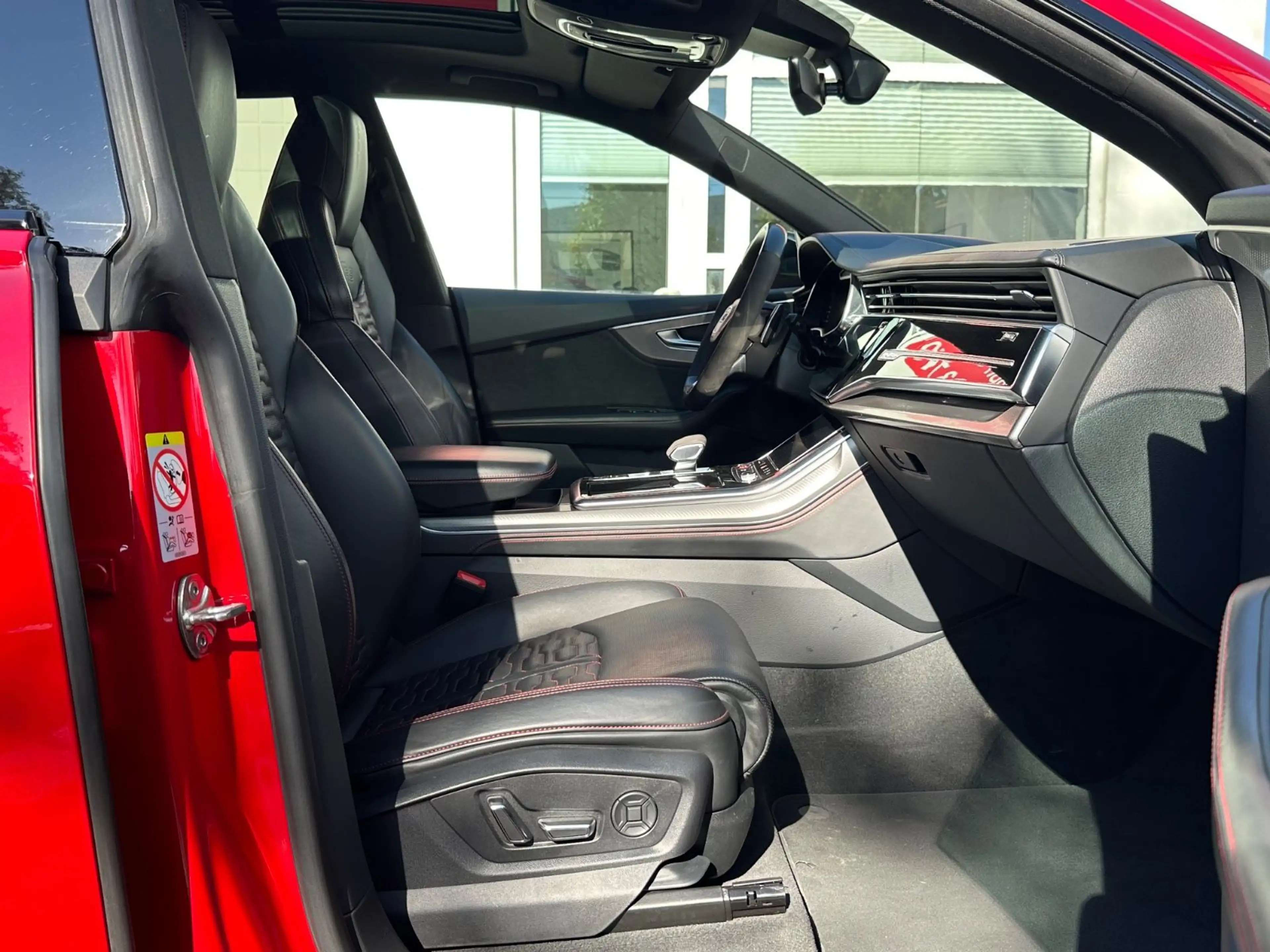 Audi RS Q8 4.0 TFSI quattro Pano/ Sitzkühlung/ AHK/B&O — photo 12