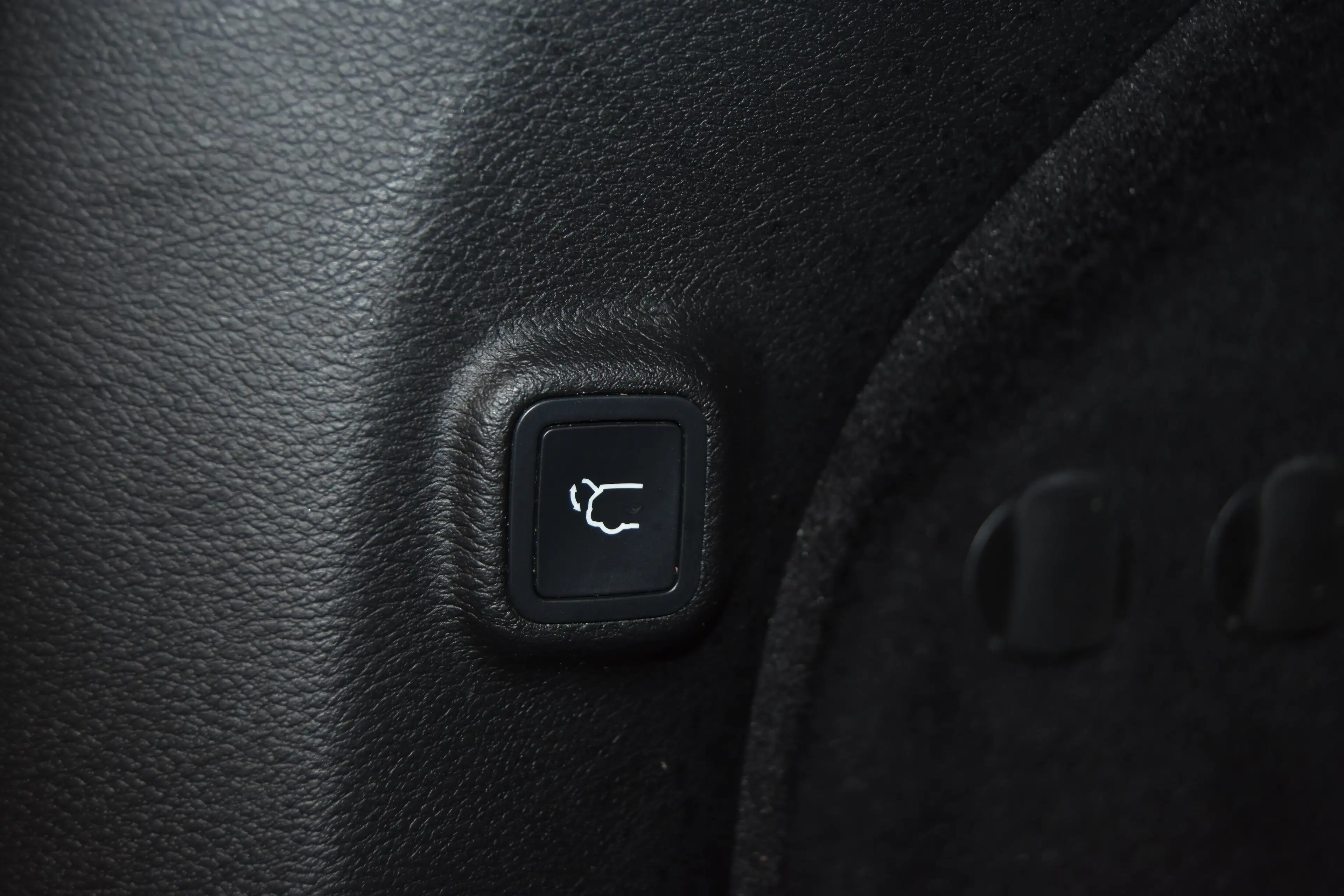 Jeep Cherokee Limited FWD~ACC~KAMERA~NAVI~AUTOM.~LEDER — photo 15