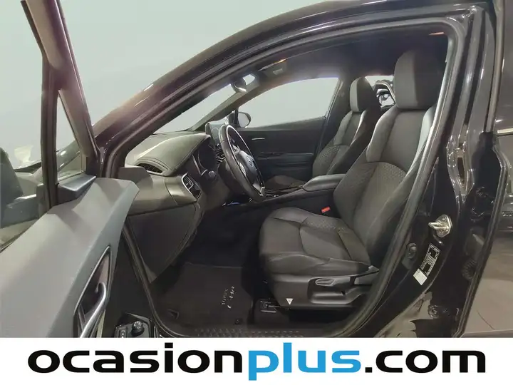 Toyota C-HR 180H Advance Connect 2023, foto 9