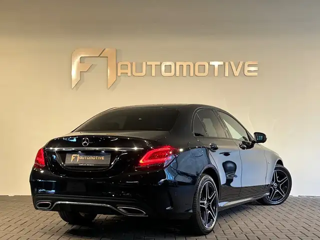 Mercedes-Benz C-Class view 3