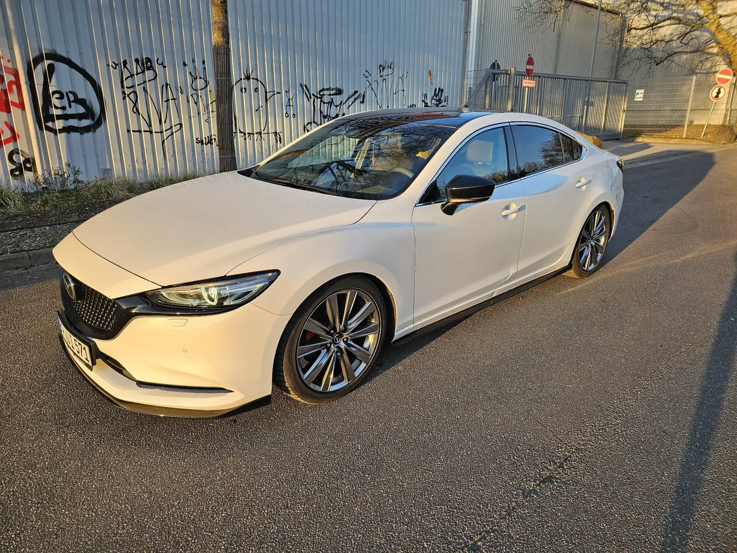 Mazda 6 SKYACTIV-G 194 Drive i-ELOOP Sports-Line - 1