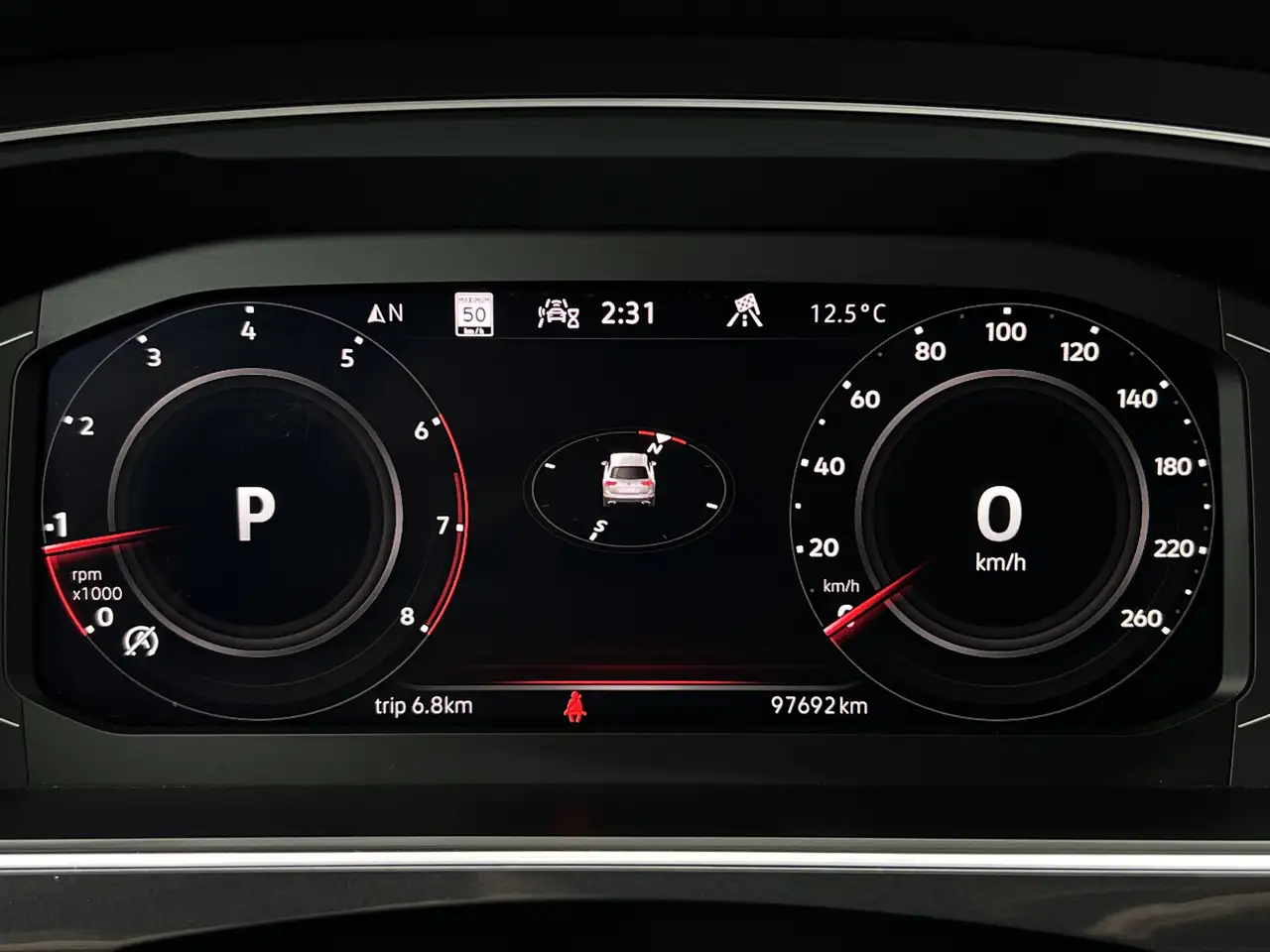 Volkswagen Tiguan снимка Volkswagen Tiguan