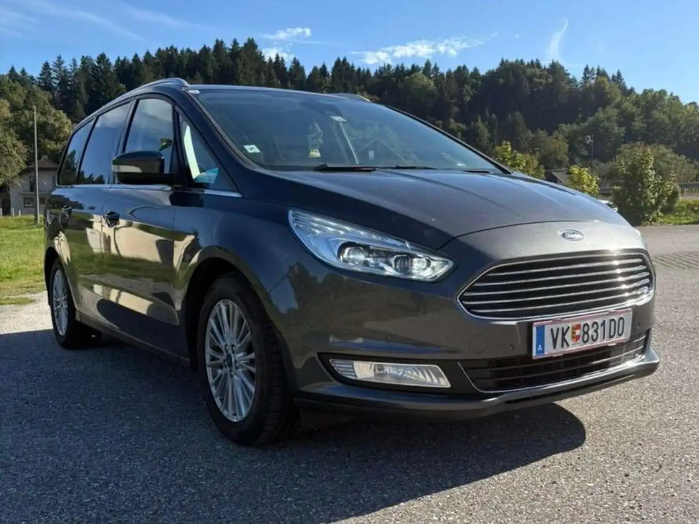 Ford Galaxy Galaxy2,0TDCi Titanium Start/Stop Powershift Grau - 2