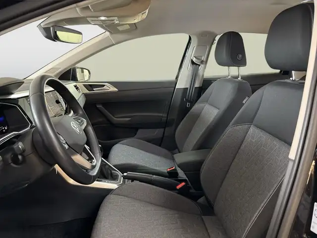 Volkswagen Polo view 9