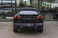 BMW X2 sDrive20i M Sport Automaat / Panoramadak / Trekhaa Zwart - thumbnail 6