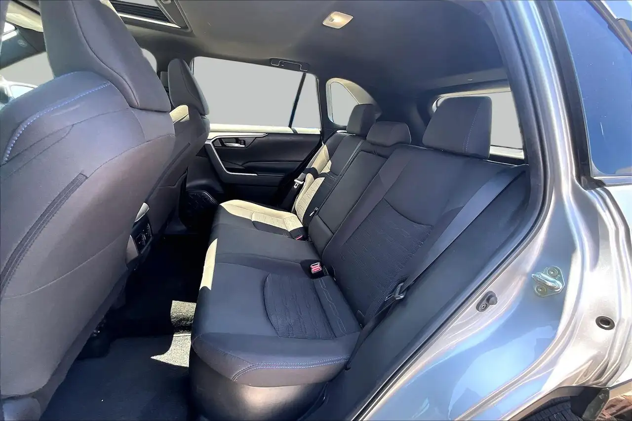 Toyota RAV 4 photo Toyota RAV 4