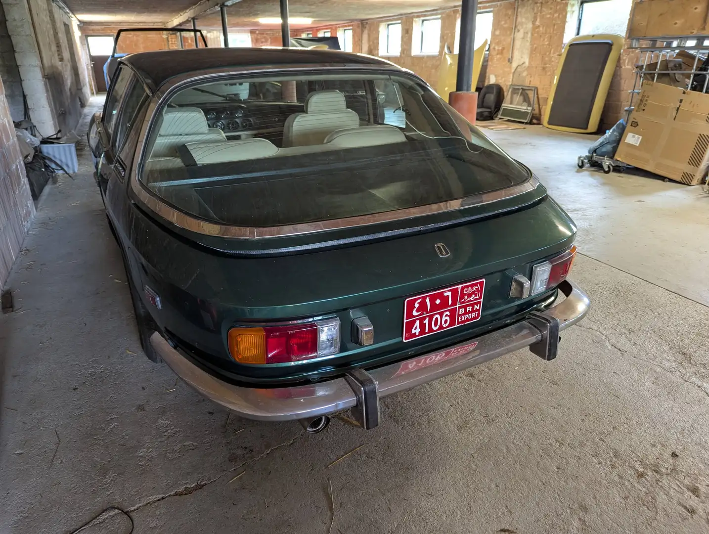 Jensen Interceptor MK III Grün - 2