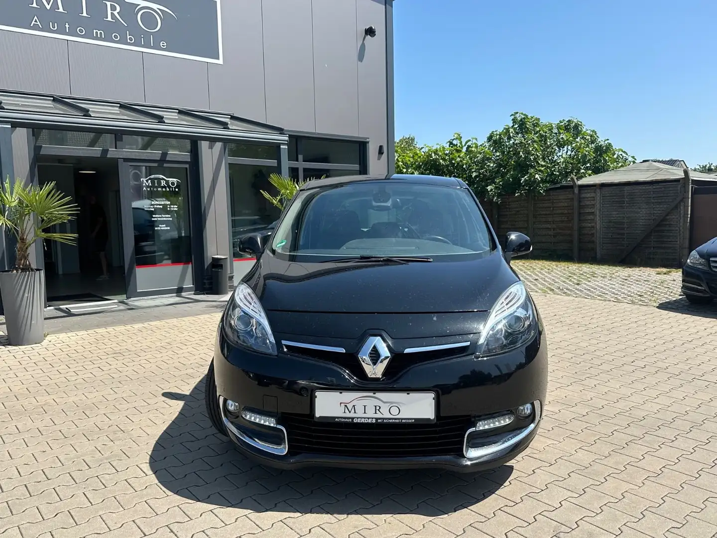 Renault Scenic III BOSE Edition/ KAMERA/ NAVI/ AHK Zwart - 2