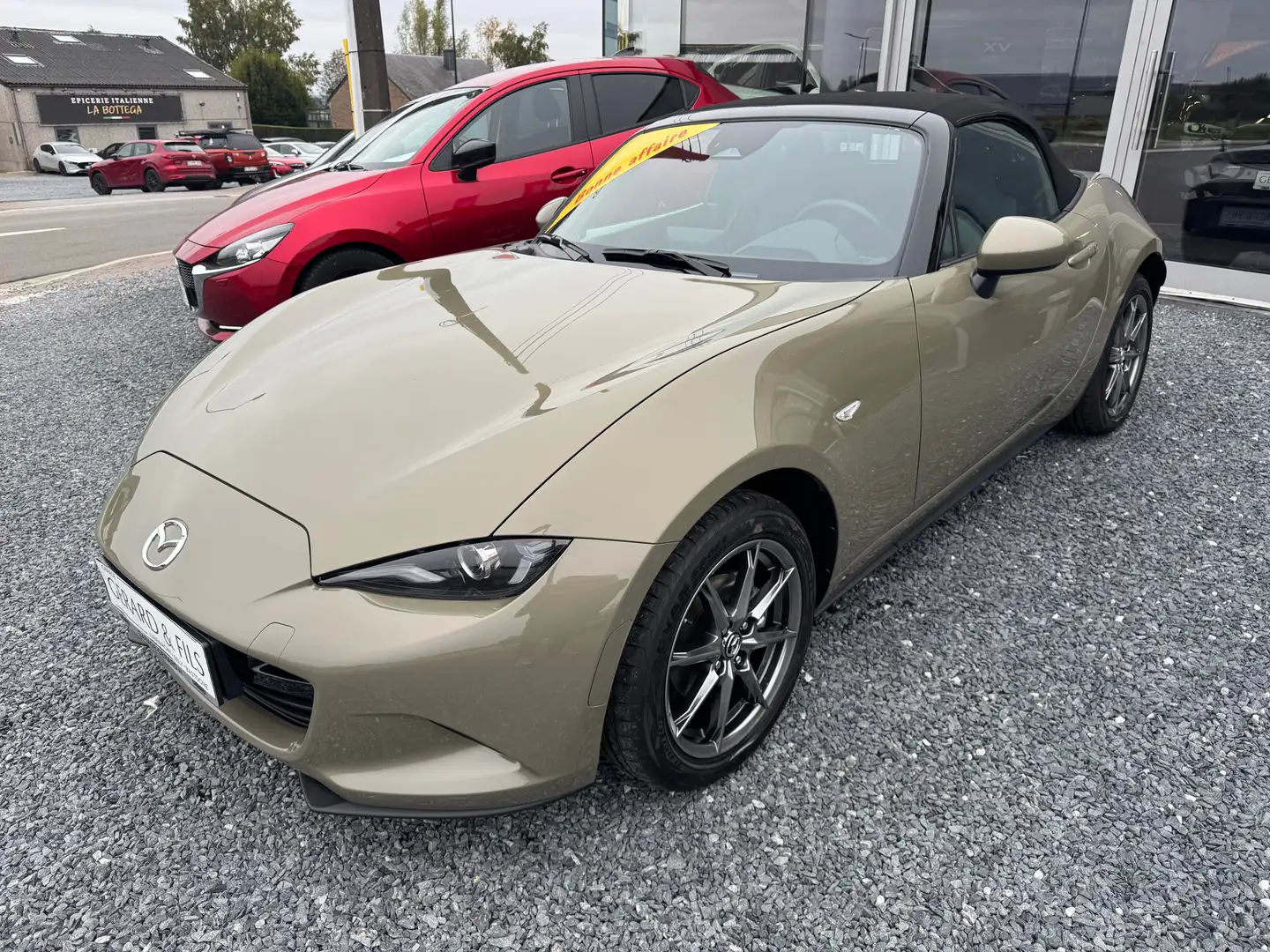 Mazda MX-5 MX-5 1.5i Skyactiv-G Exclusive line - 2