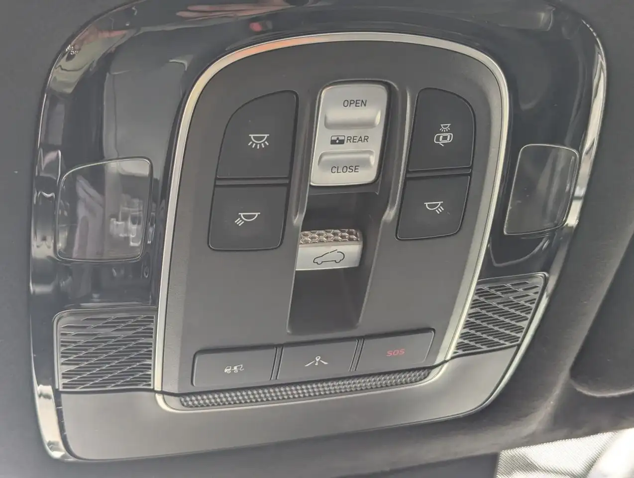 Hyundai PALISADE photo Hyundai PALISADE