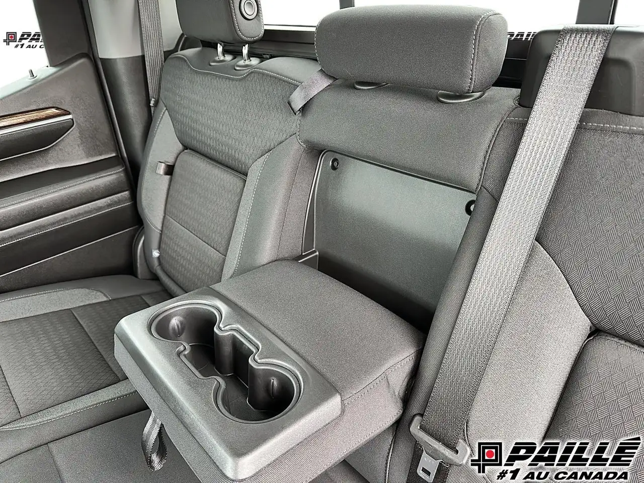 GMC Sierra 1500 photo GMC Sierra 1500