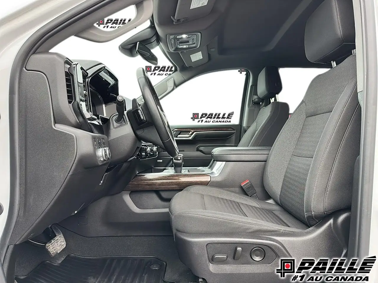 GMC Sierra 1500 photo GMC Sierra 1500