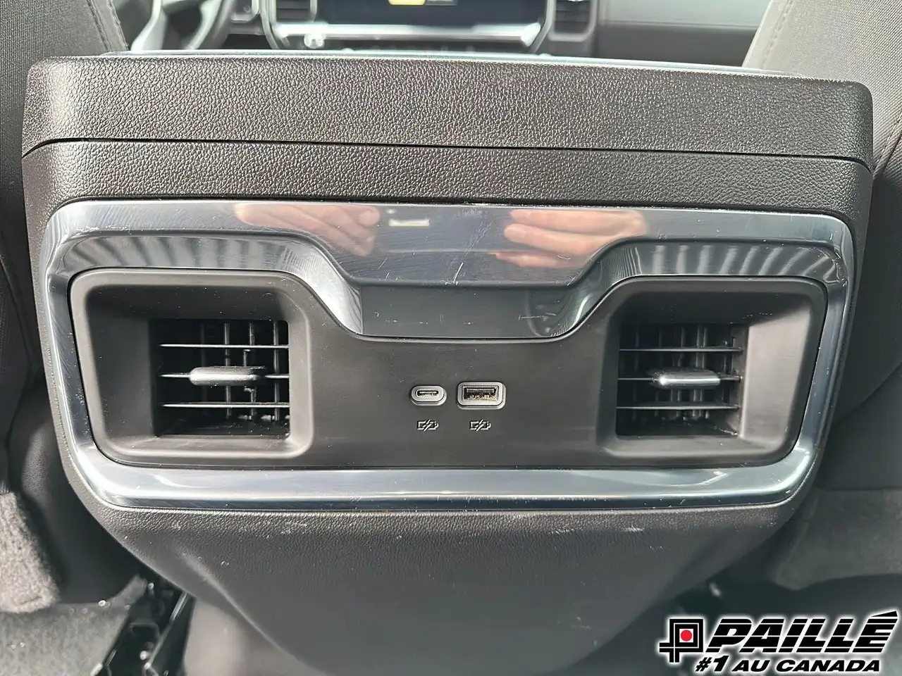 GMC Sierra 1500 photo GMC Sierra 1500