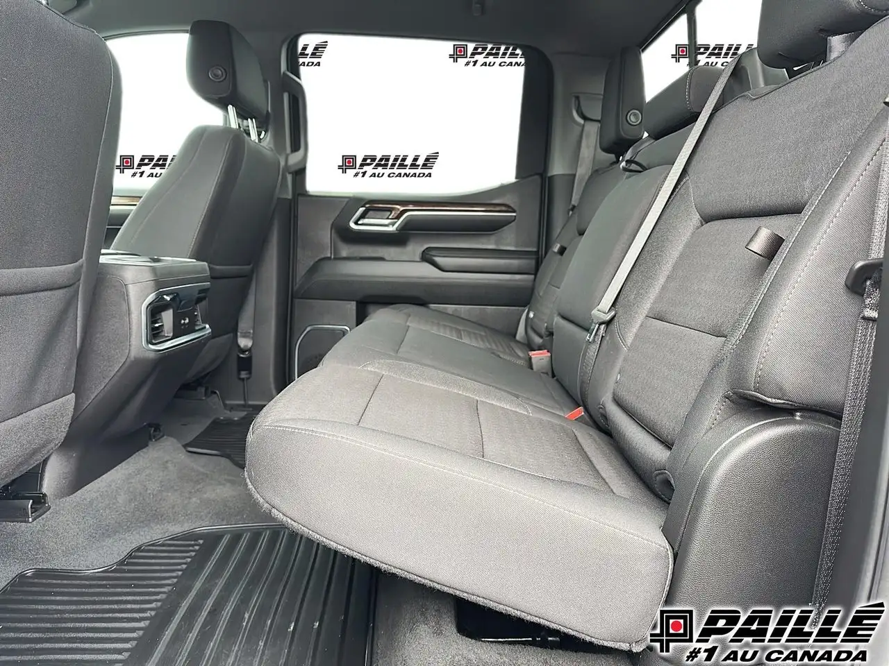 GMC Sierra 1500 photo GMC Sierra 1500