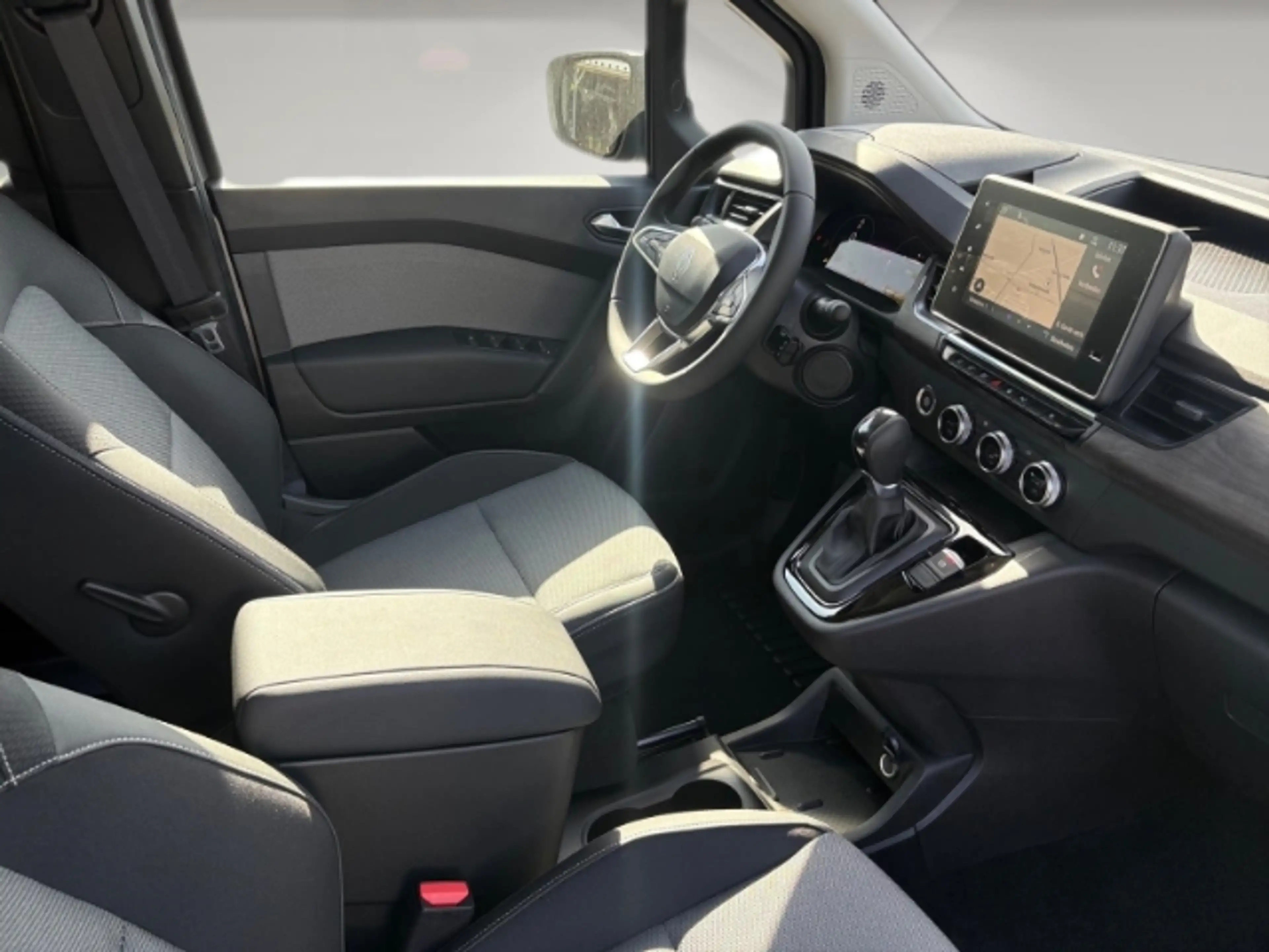 Renault Kangoo III Grand Techno TCe 130 EDC — photo 15