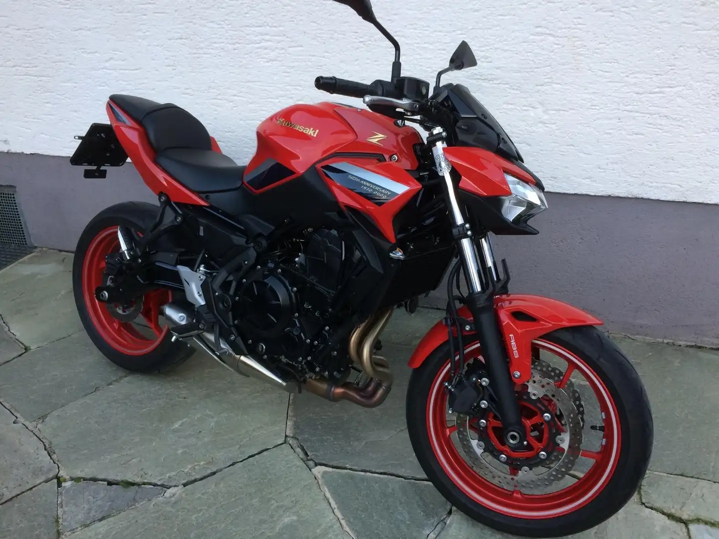 Kawasaki Z 650 50TH *Special Edition* Rot - 1