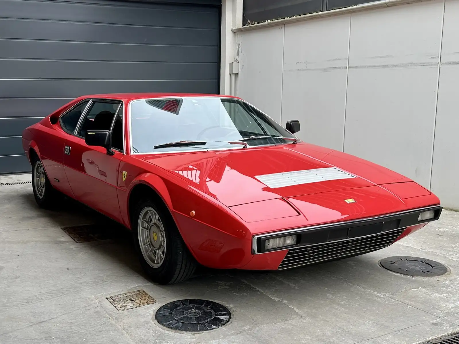 Ferrari 208 GT/4 2.0