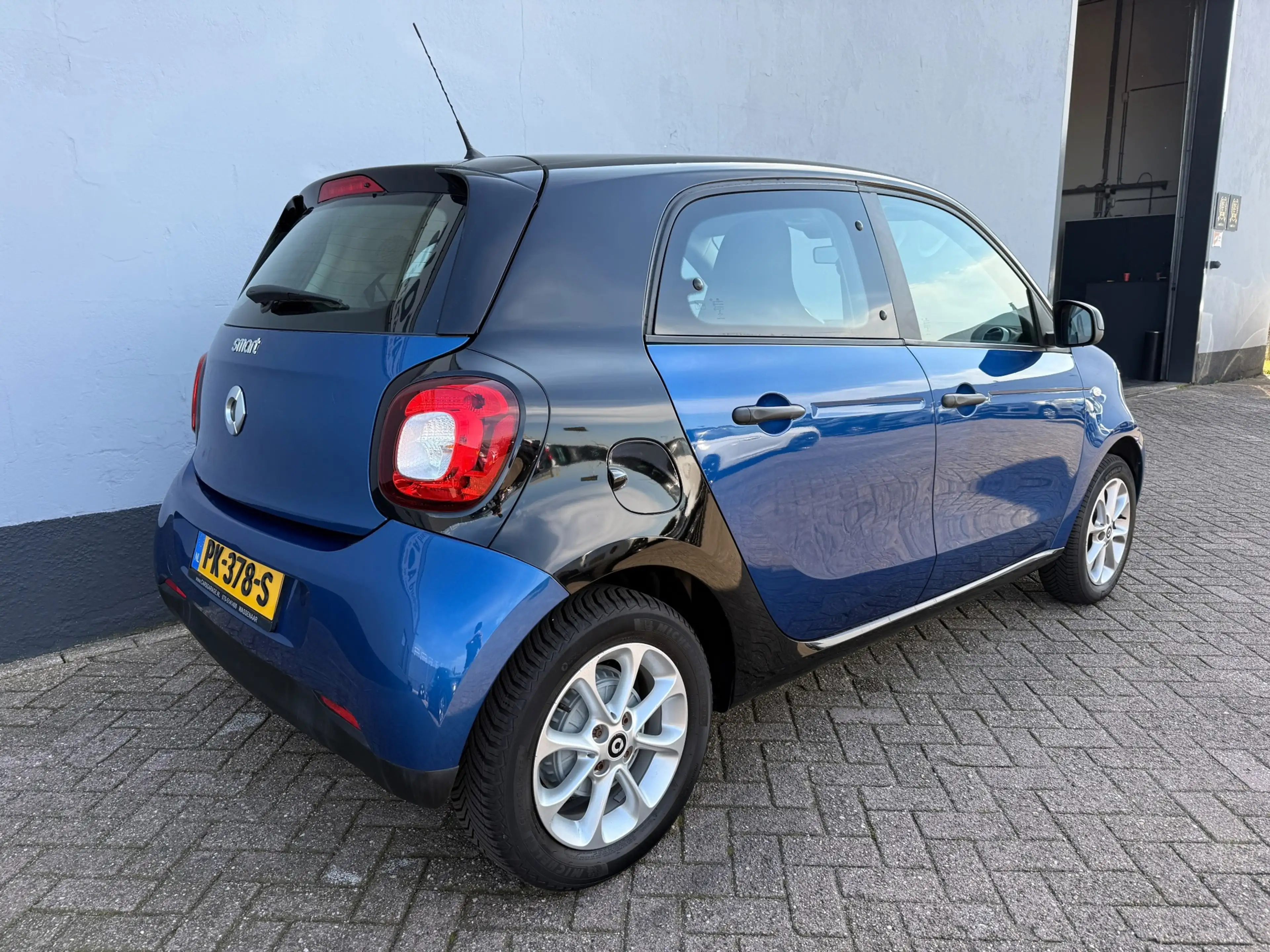 smart forFour 1.0 Pure - Cruise Control — photo 6