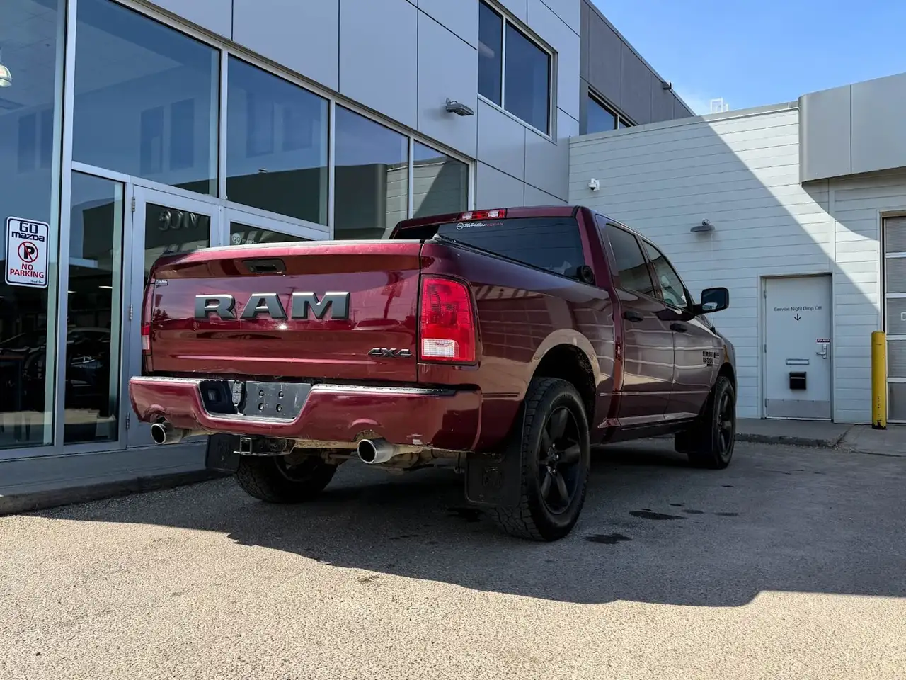 RAM 1500 снимка RAM 1500