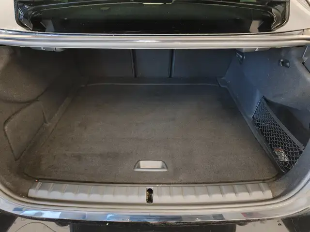 BMW 2 Series view 25
