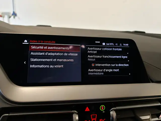 BMW 2 Series view 18