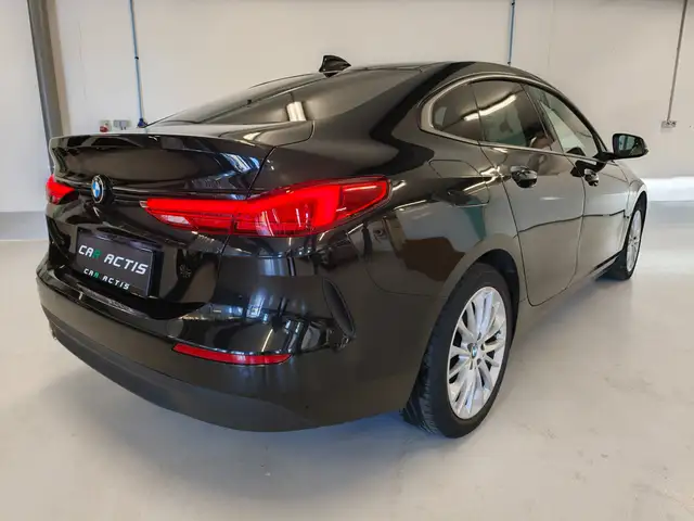 BMW 2 Series view 4