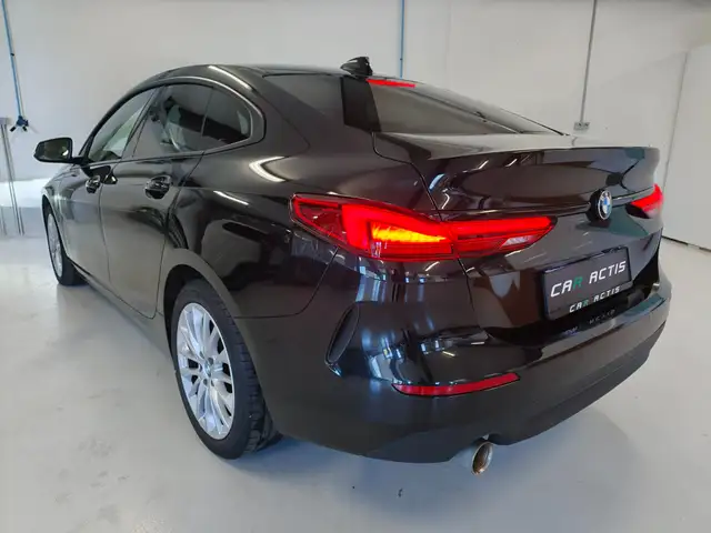 BMW 2 Series view 6