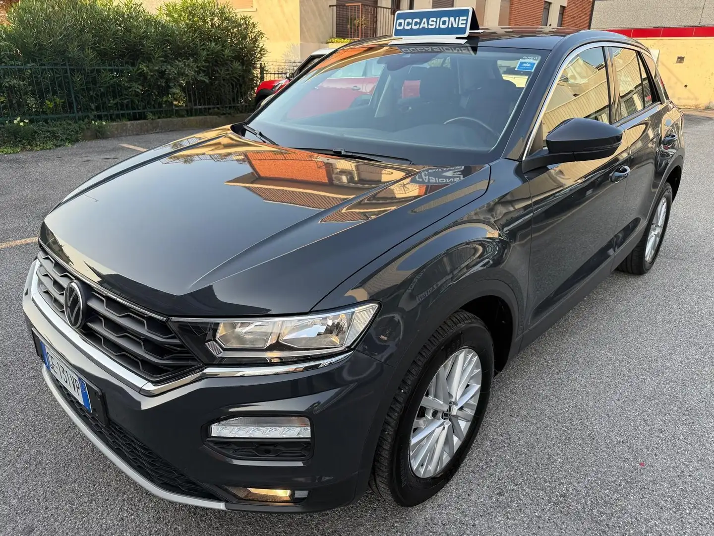 Volkswagen T-Roc 2.0 TDI Business 150cv DSG  *CARPLAY/ANDROID AUTO* Grigio - 1