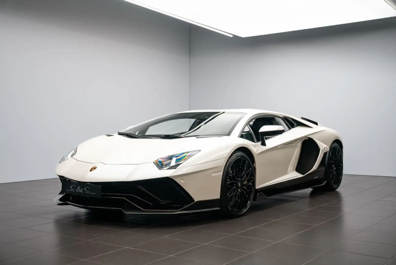 Lamborghini Aventador Ultimae/KAMERA/CARBON/GARANTIE 06/27 White - 1