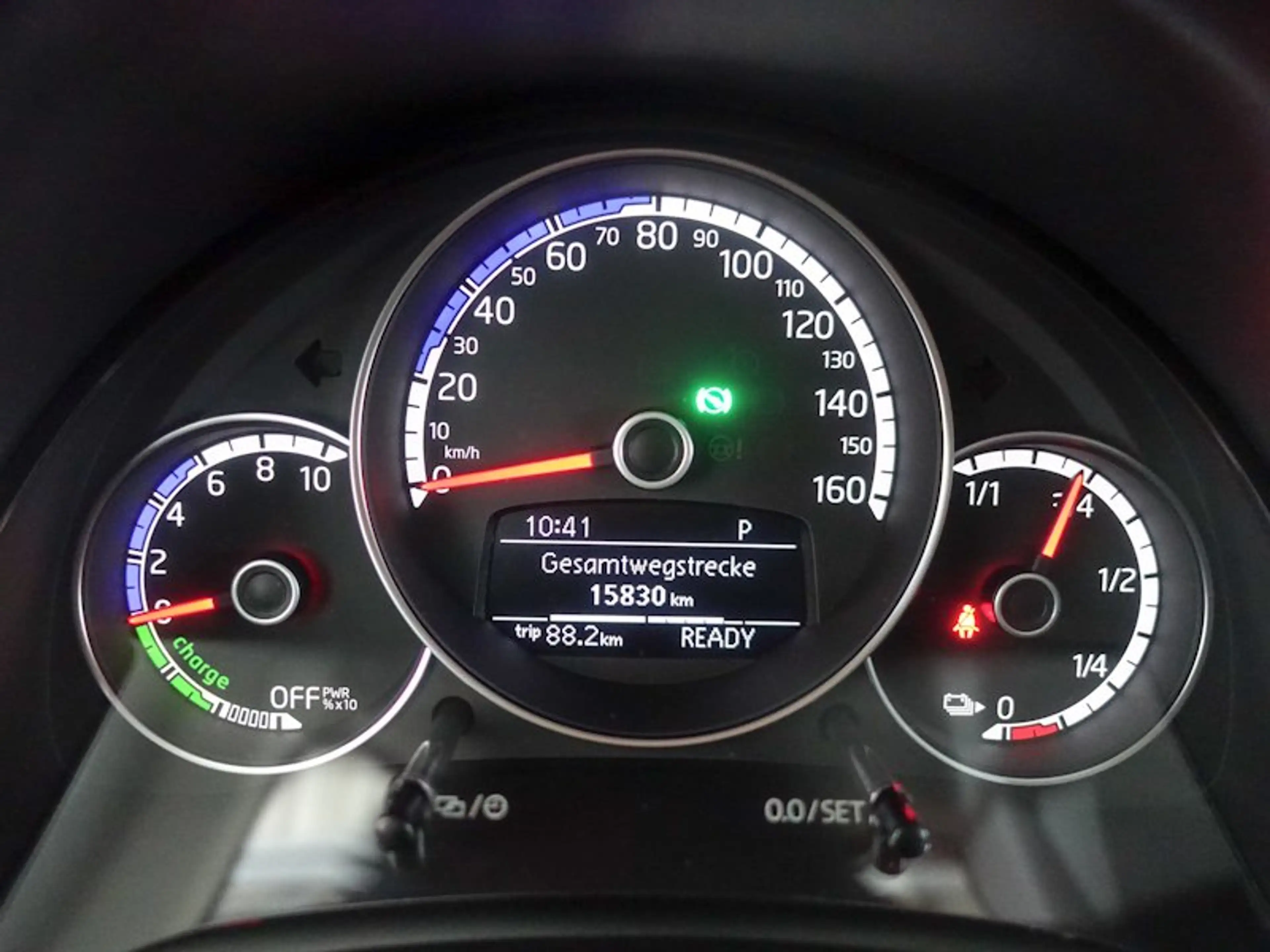 Volkswagen e-up! e-up! Style Plus — photo 13