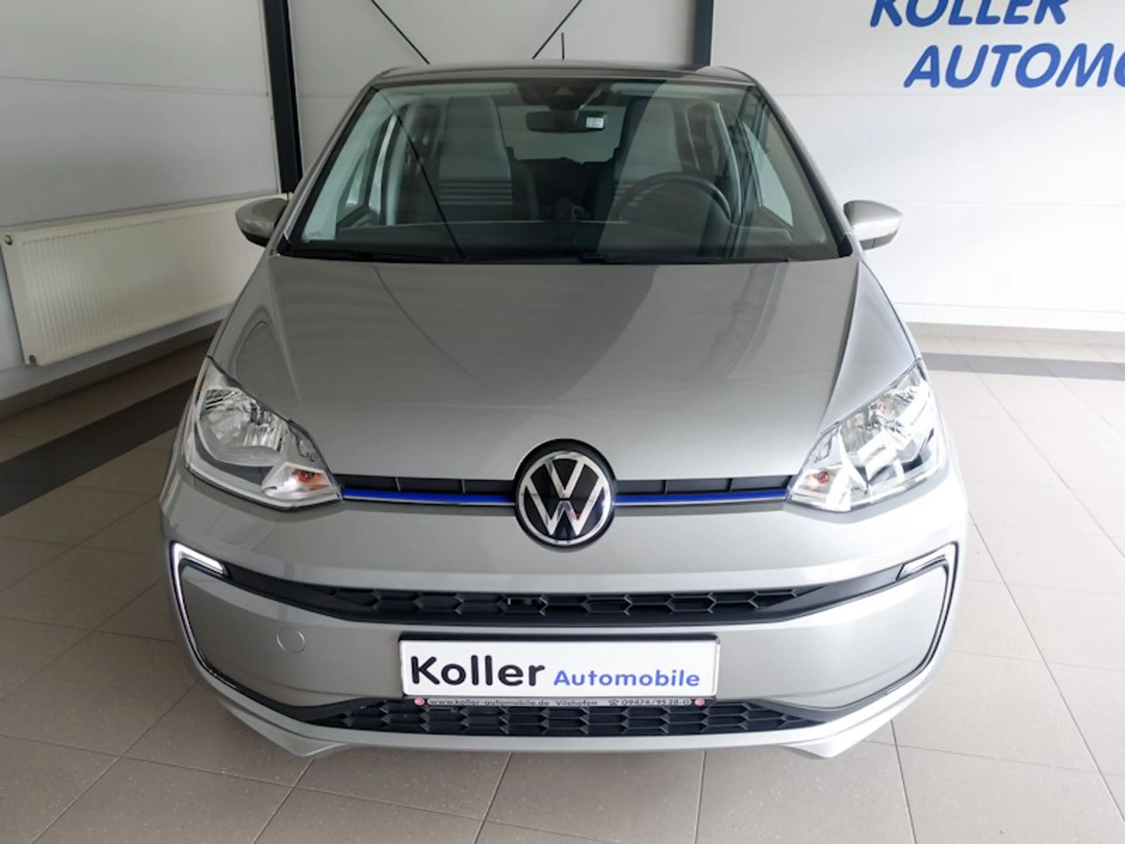 Volkswagen e-up! e-up! Style Plus — photo 2
