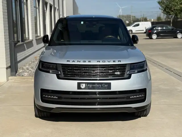 Land Rover Range Rover view 4
