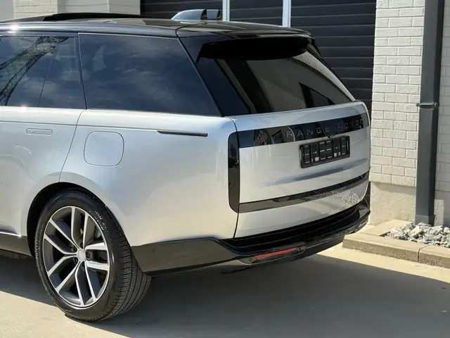 Land Rover Range Rover view 13