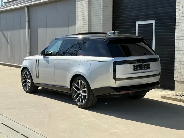 Land Rover Range Rover view 12
