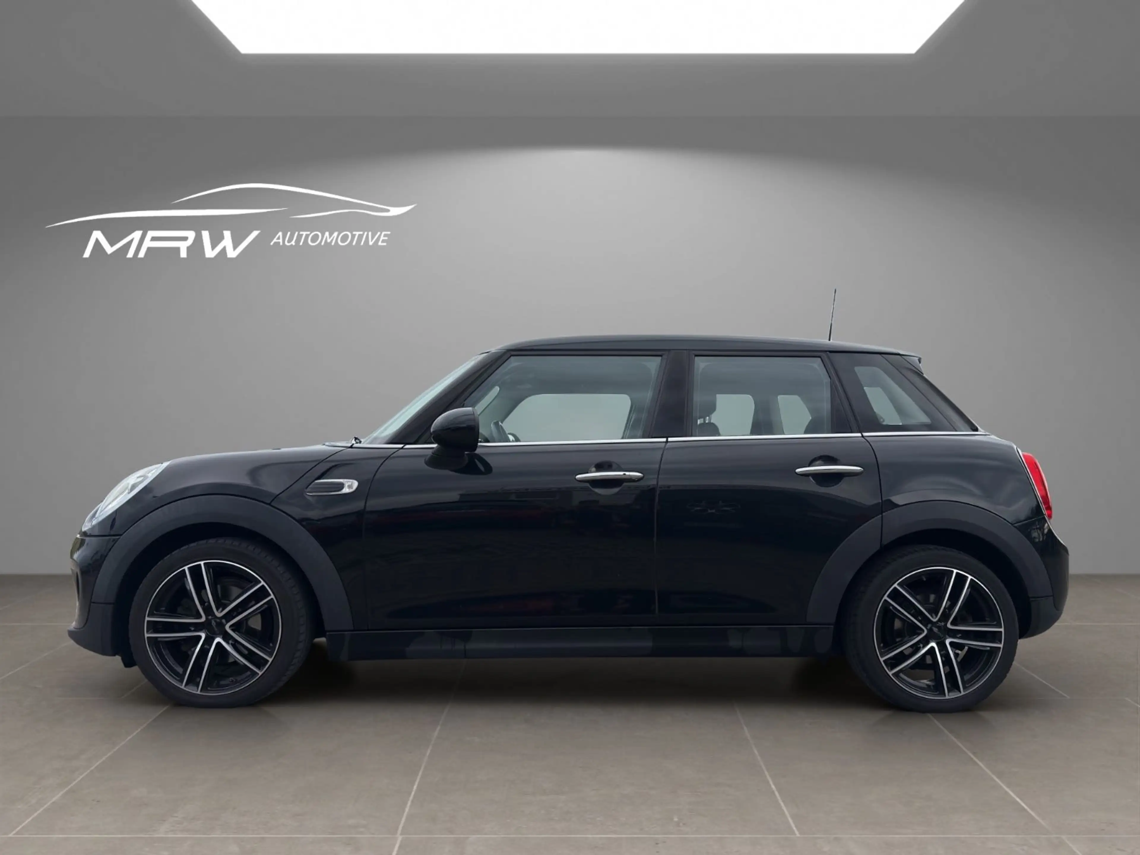 MINI One 1,2 "Chili" NAVI PDC SHZ LED SERVICE+TÜV NEU — photo 3