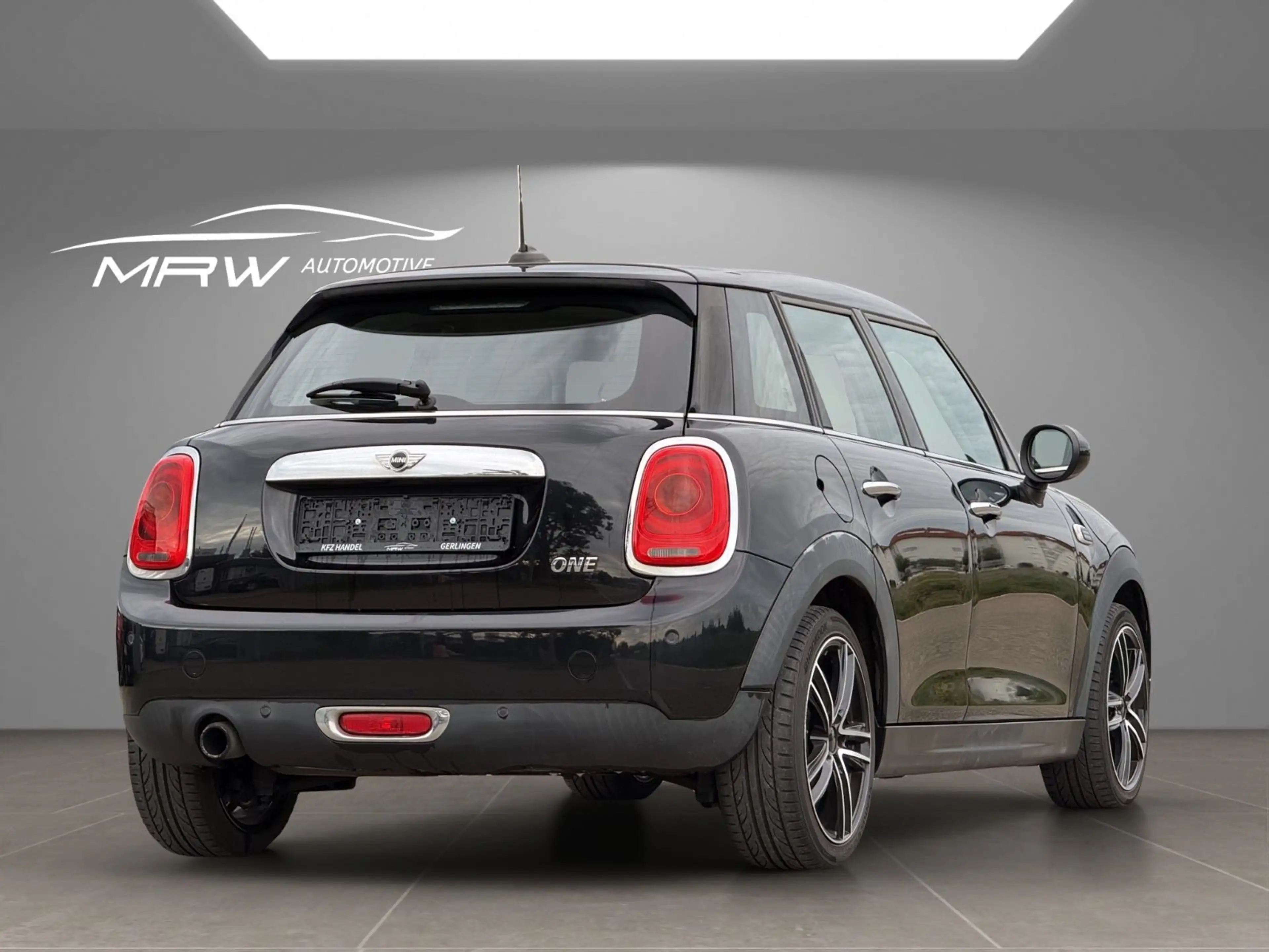 MINI One 1,2 "Chili" NAVI PDC SHZ LED SERVICE+TÜV NEU — photo 8