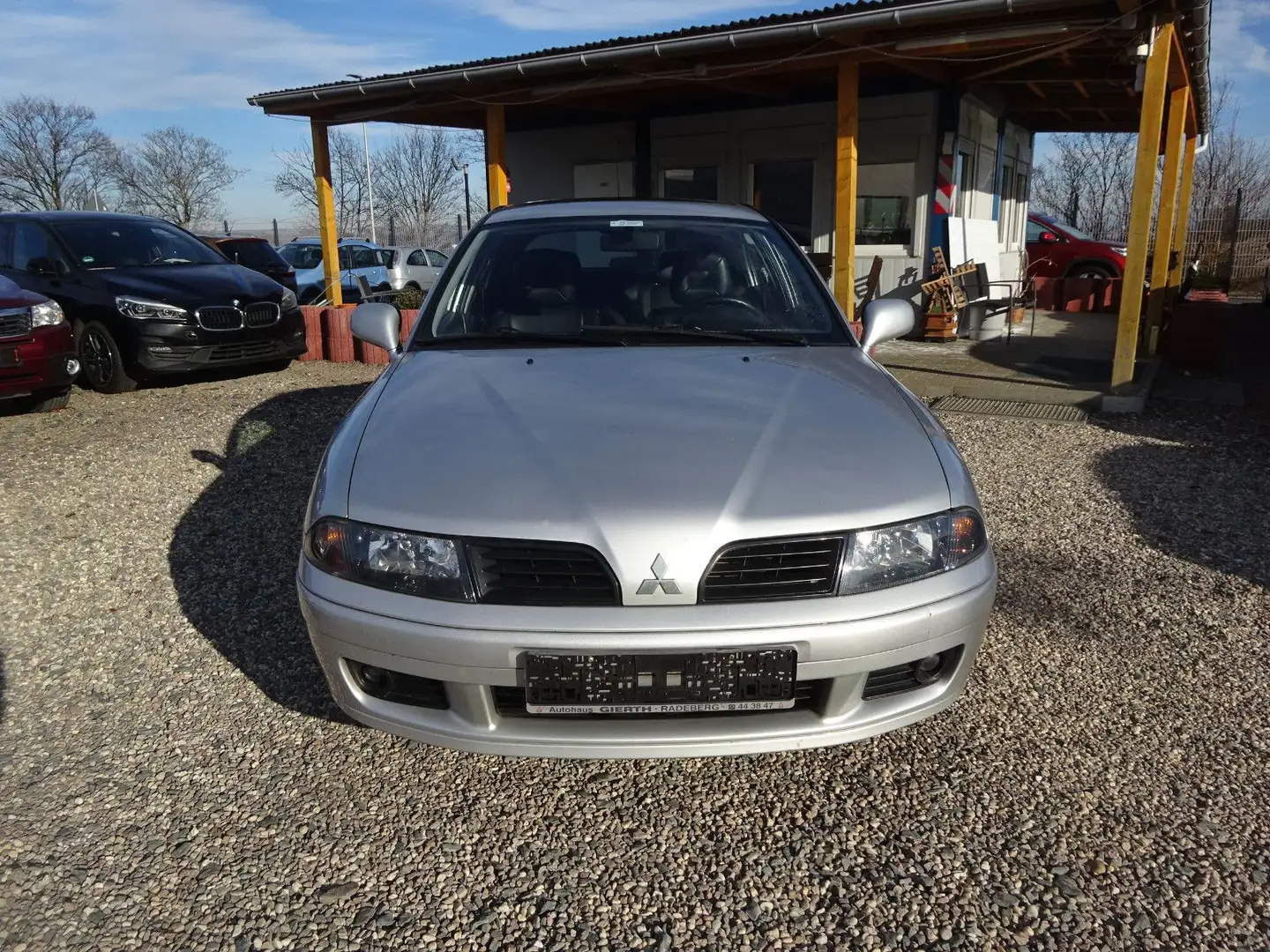 Mitsubishi Carisma 1,6 Avance Gris - 2