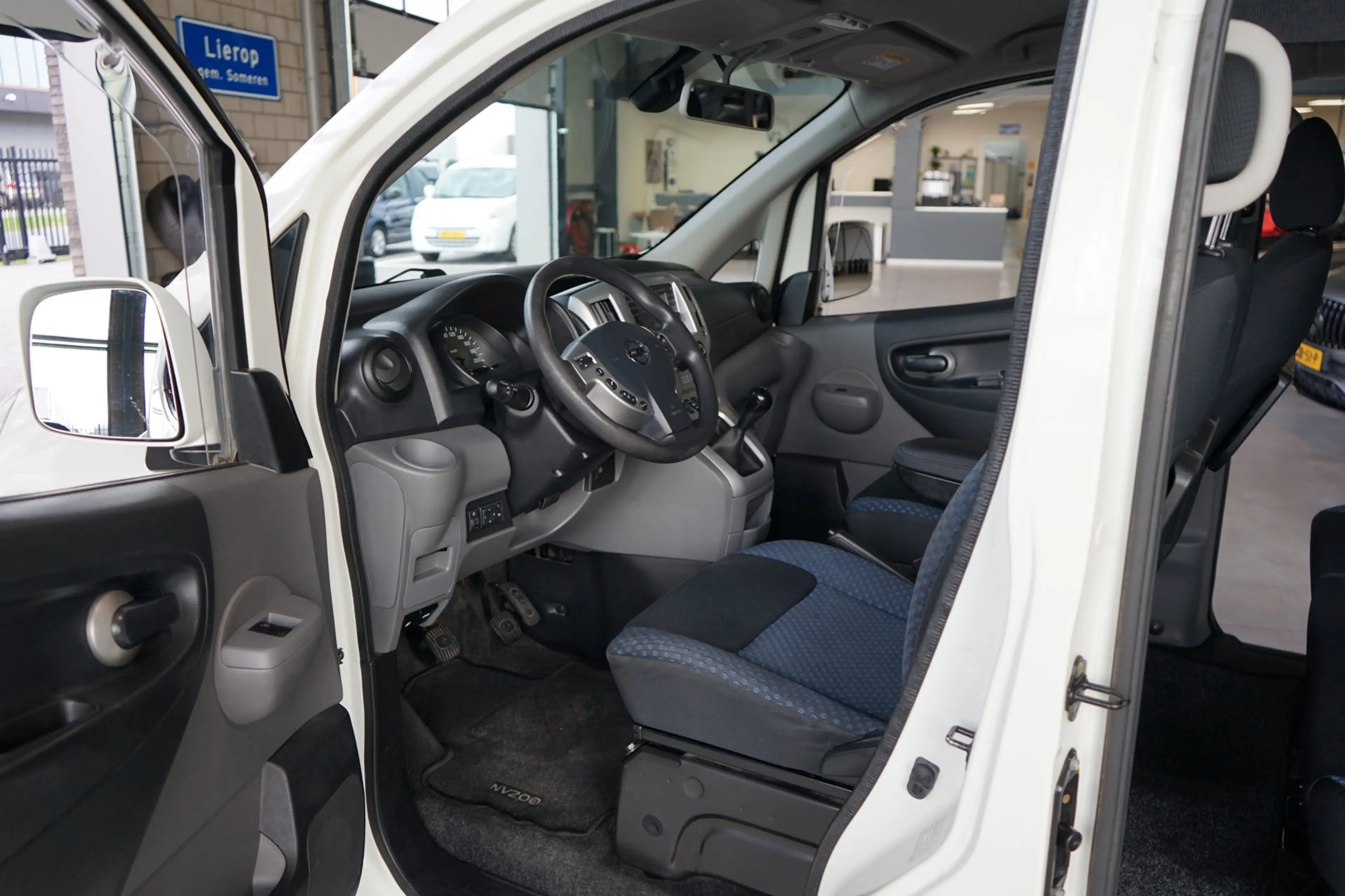 Nissan Evalia 1.6 Connect Edition 7p BENZINE | HEFBED | AIRCO — photo 4