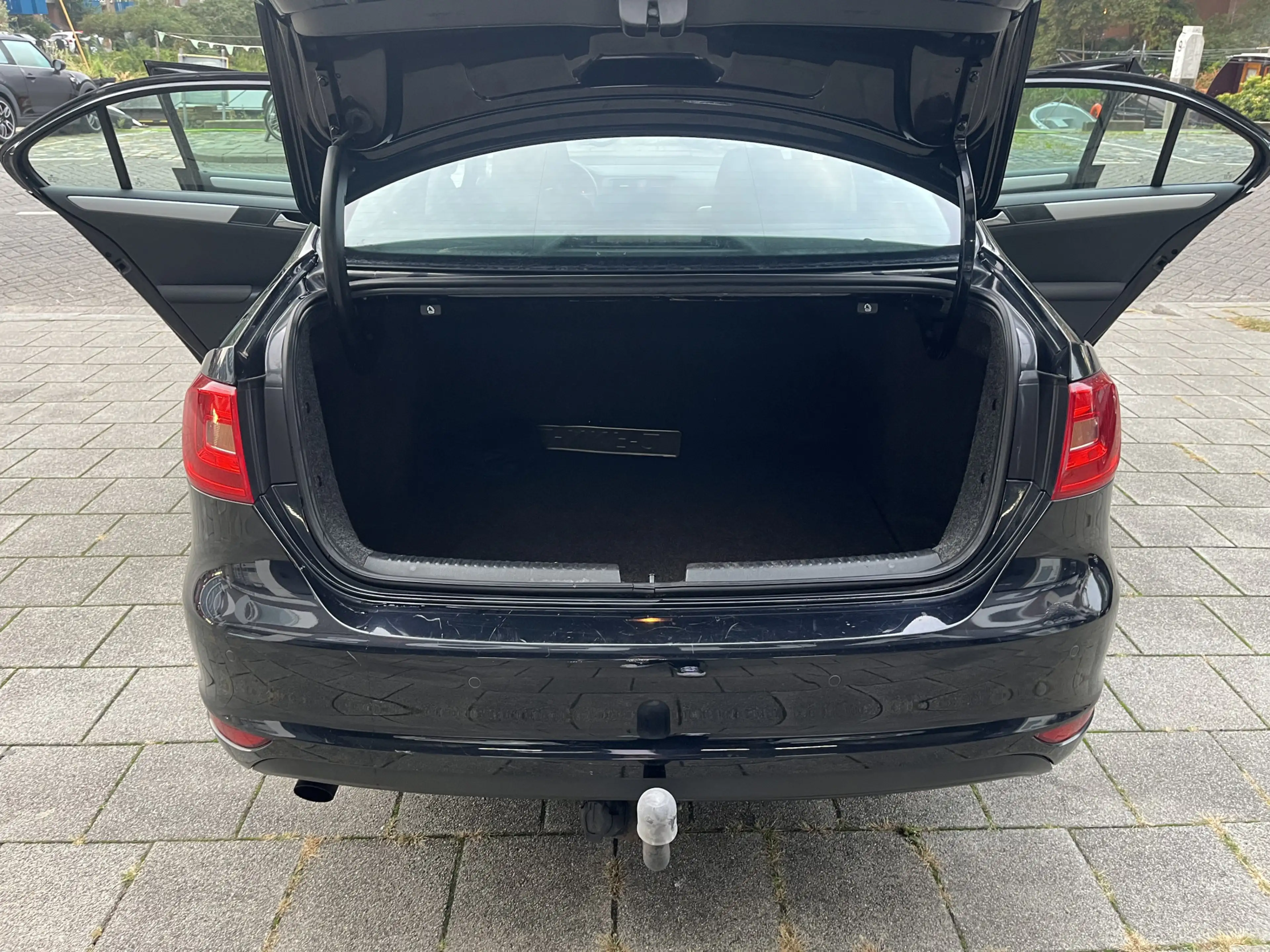 Volkswagen Jetta 1.2 TSI Trendline — photo 7