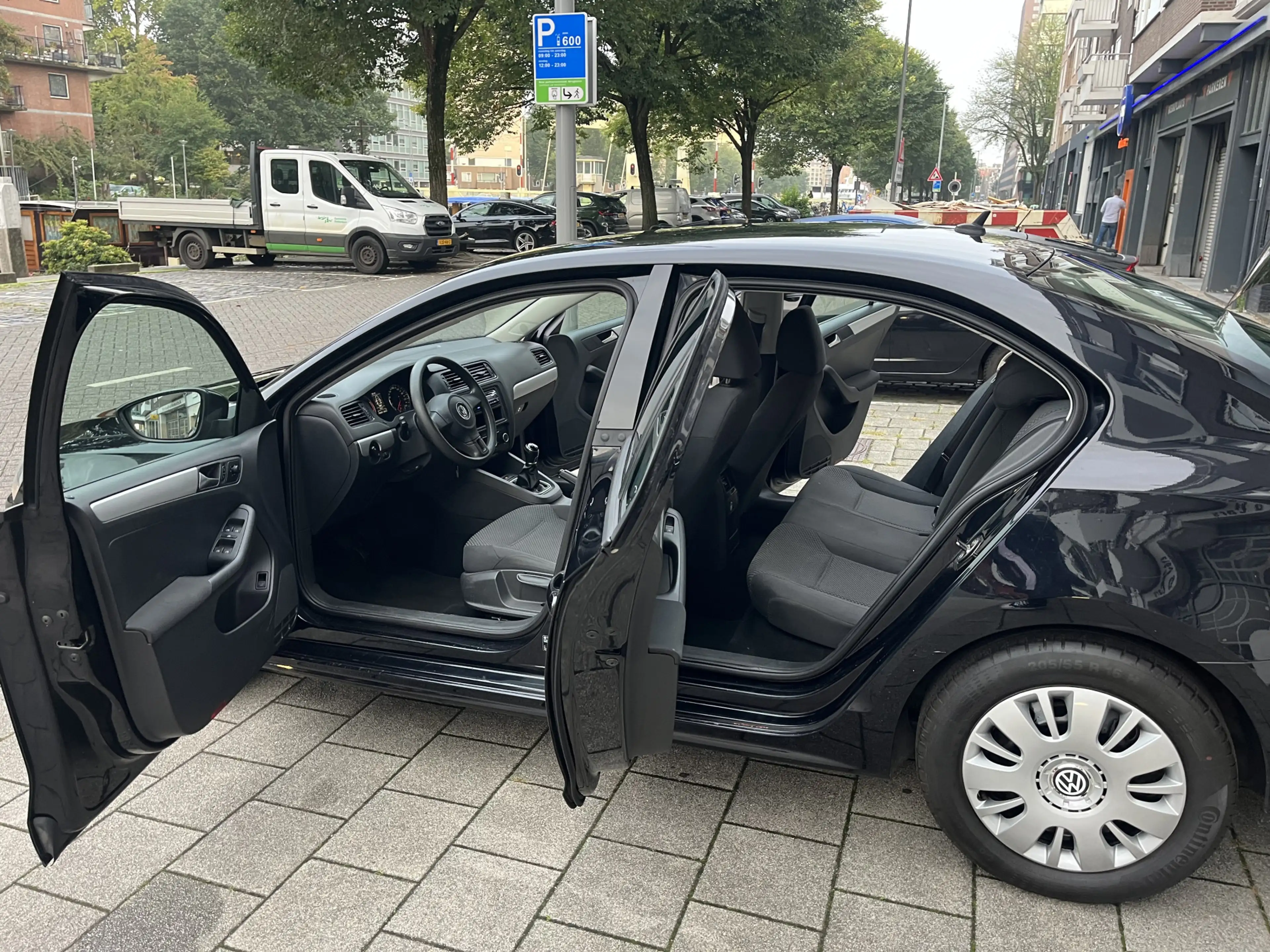 Volkswagen Jetta 1.2 TSI Trendline — photo 6