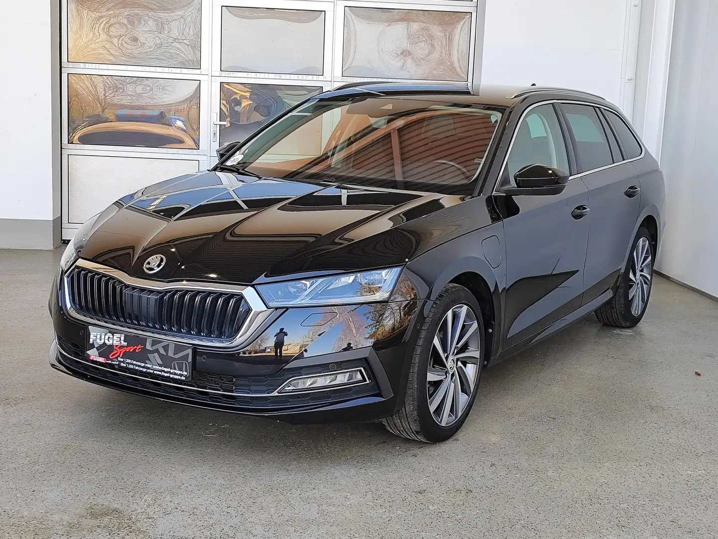 Skoda Octavia 1.4 TSI DSG iV Style LED|virt.Cock.|Navi|ACC Schwarz - 2