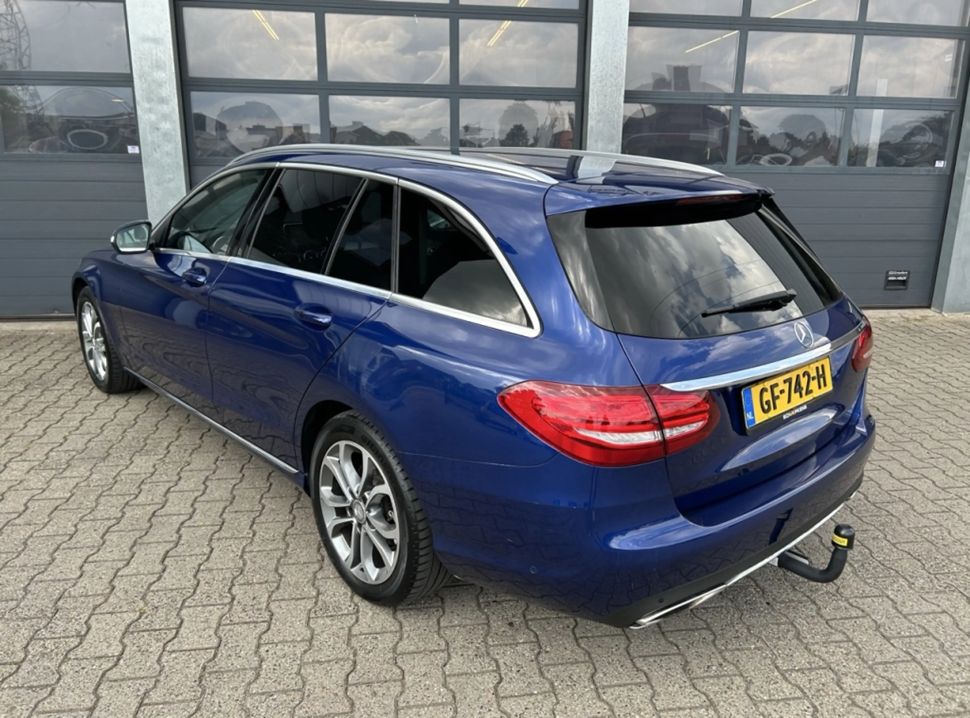 Mercedes-Benz C 350 Estate C350e PHEV 279pk Lease Edition Exclusive — photo 3