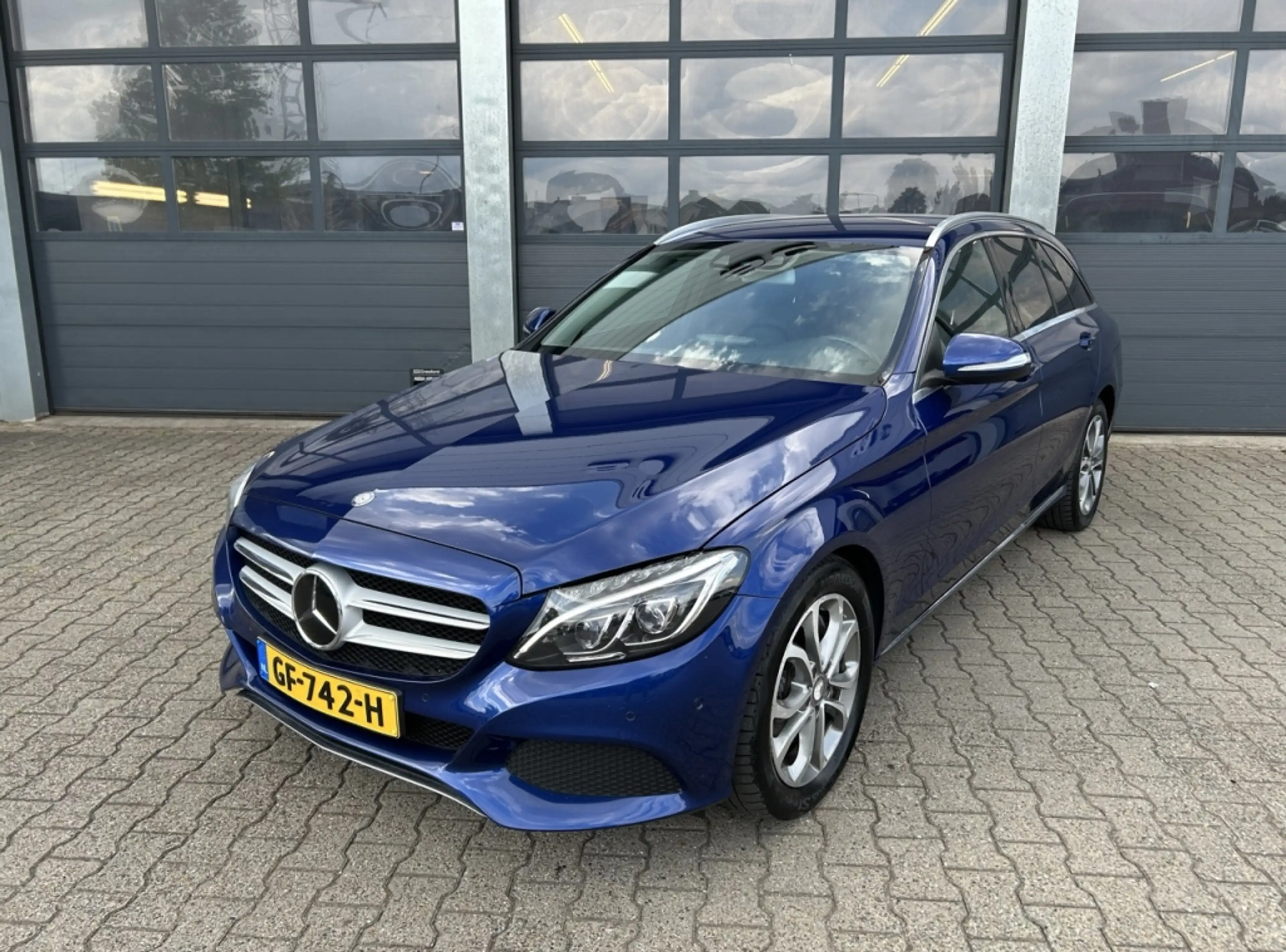 Mercedes-Benz C 350 Estate C350e PHEV 279pk Lease Edition Exclusive